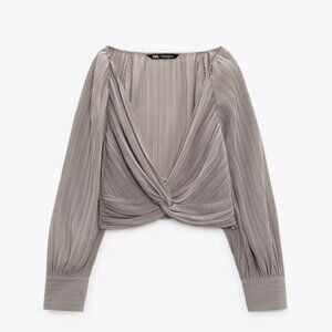 Knotted Twist Front crop taupe Blouse
